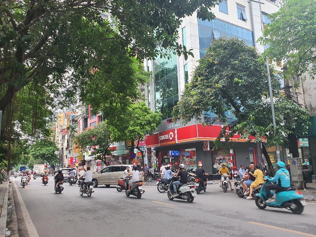 Bán nhà phố 8/3 - Hai Bà Trưng, Ô TÔ, xây tòa nhà, 59m2, 9.8 tỷ - Ảnh chính